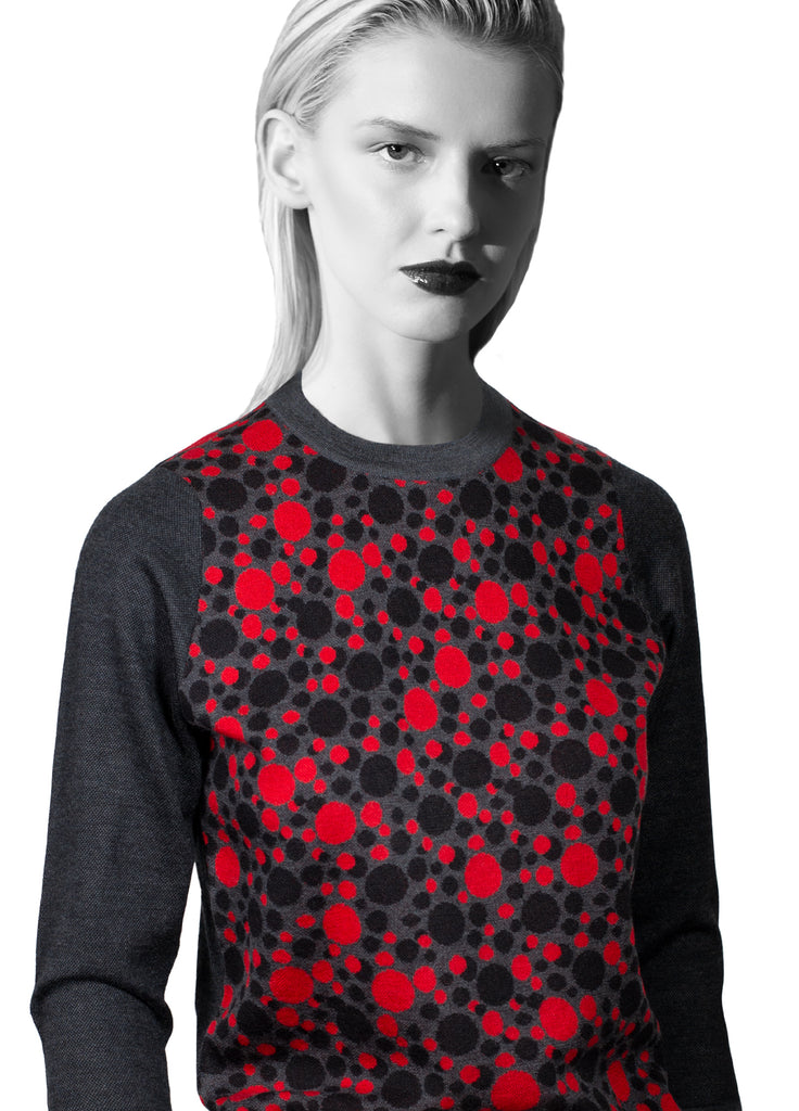 cashmere dot jacquard crew neck sweater graphite with black and vivid red