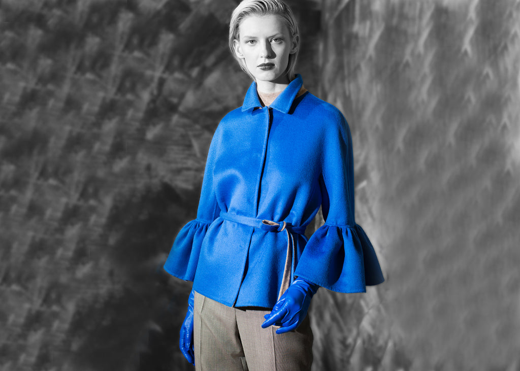 Cashmere double face reversible bright blue coat