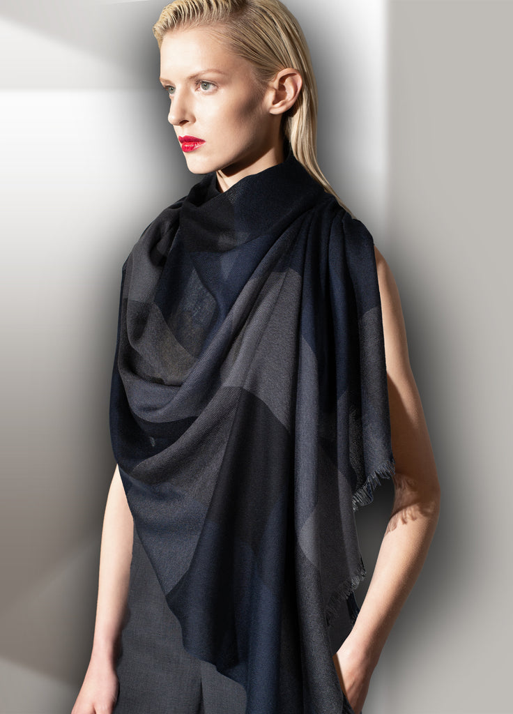 cashmere ultra fine scarf with quadrato triple tone pewter black shadow blue on model