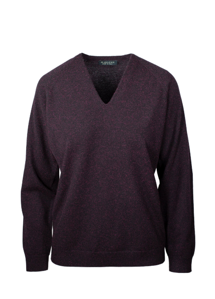 Classic cashmere relaxed v-neck black currant