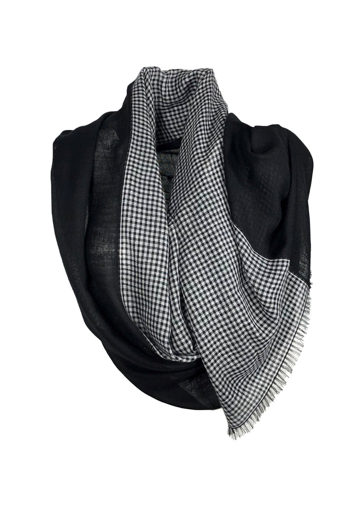 Cashmere scarf micro plaid black and white